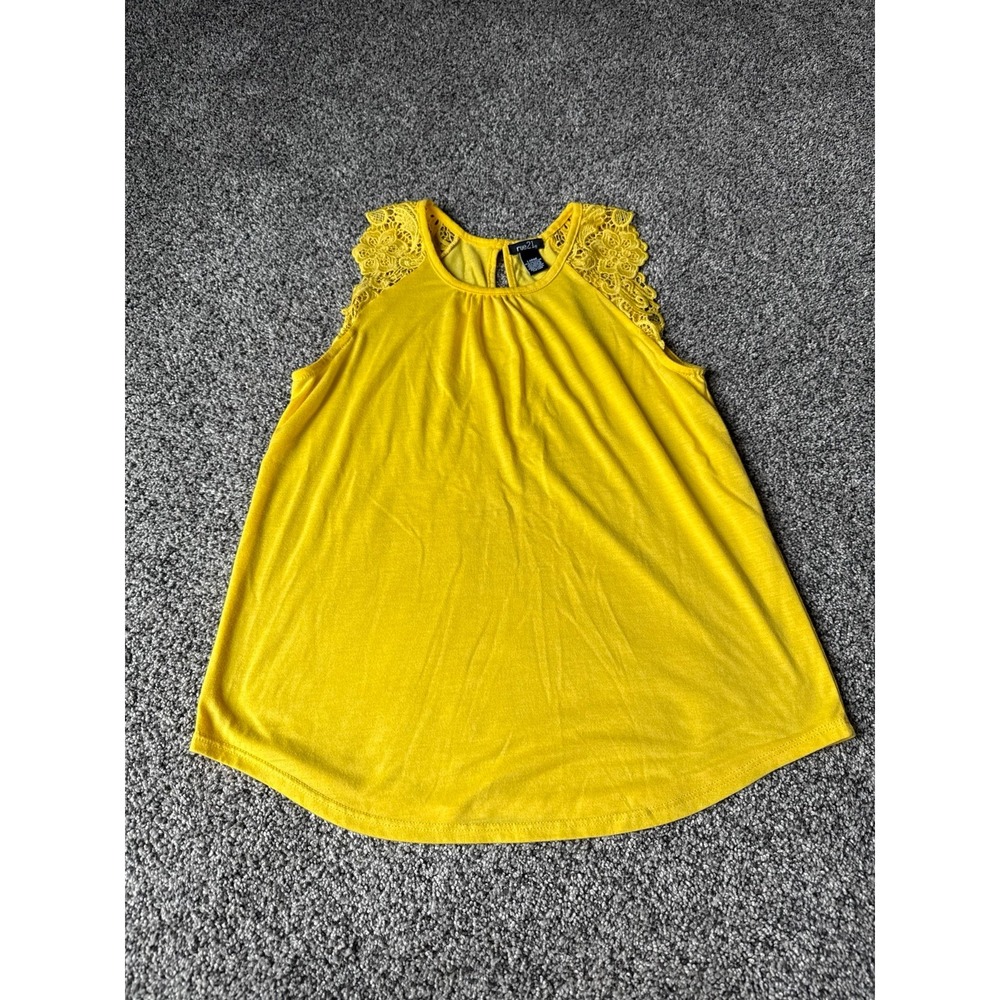 Rue 21 Women's Yellow delicate sheer floral lace detailing Tank Top Size Large